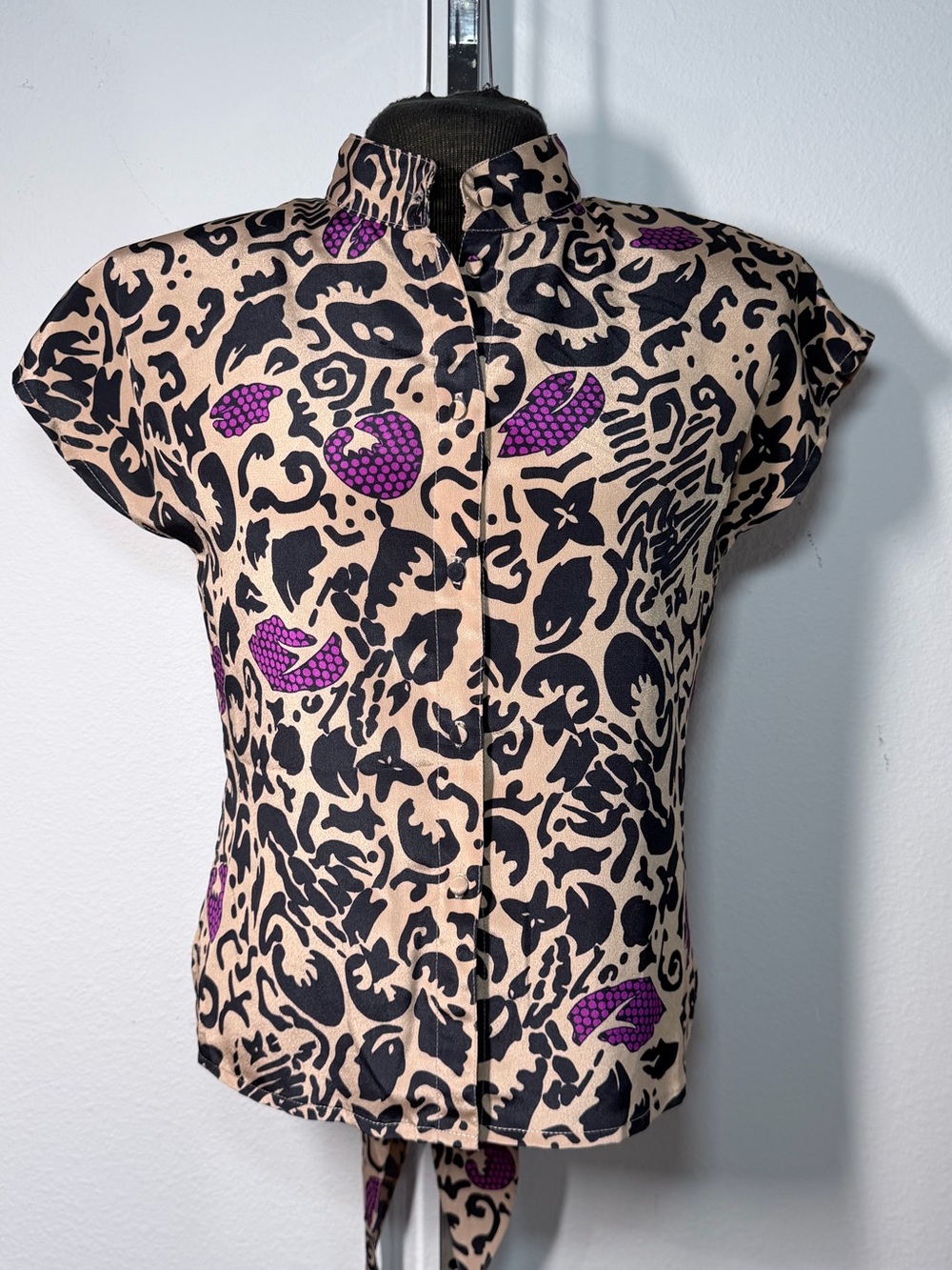 Vintage tie back button down shirt.